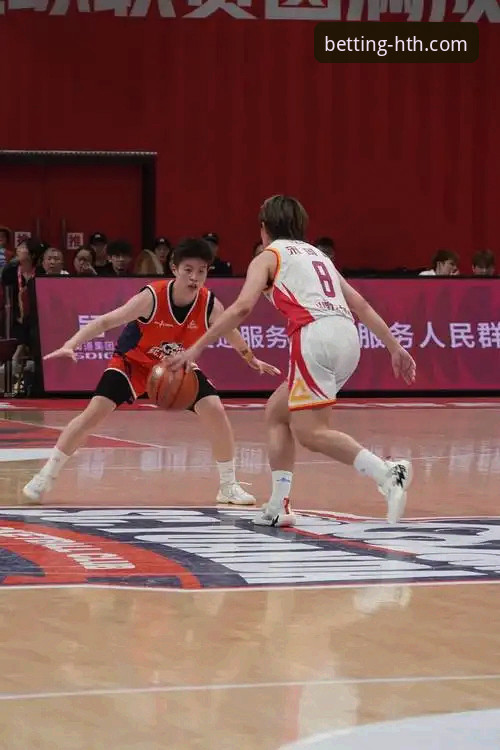 一场总决赛的“降维打击”：从四川女篮34分大胜，看华体会体育平台的赛事深度呈现